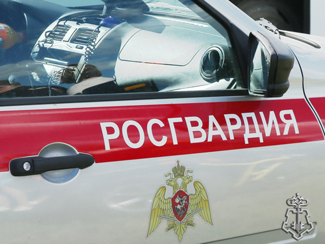 Росгвардейцы предотвратили мошеннические действия в отношении жителя Хабаровска