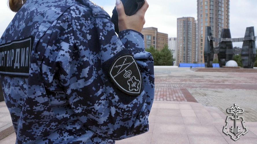 В Хабаровске росгвардейцы обеспечили безопасность во время праздничных мероприятий, посвящённых окончанию Второй мировой войны