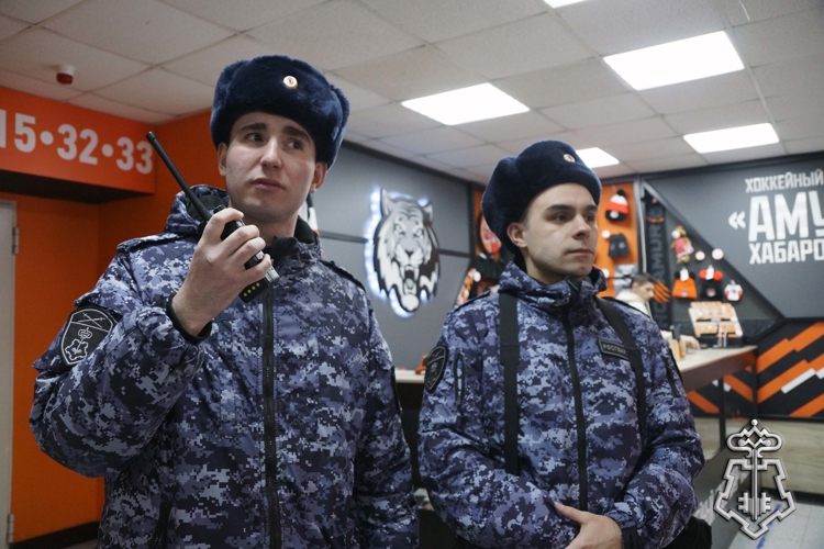 В Хабаровске Росгвардия обеспечила безопасность проведения матча Континентальной хоккейной лиги