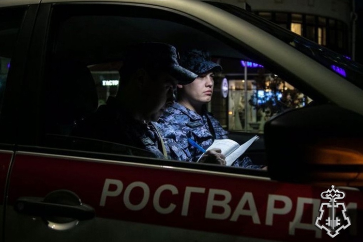 В Хабаровске сотрудники Росгвардии задержали гражданина,  подозреваемого в совершении убийства